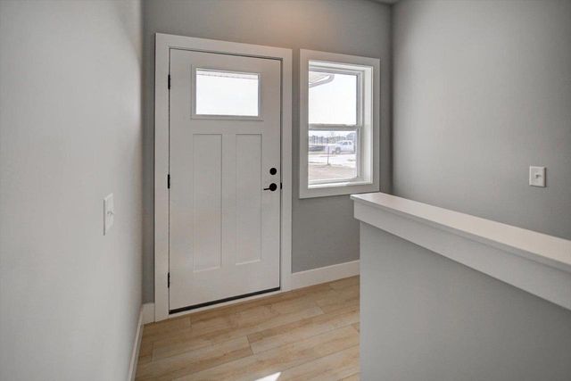 2901 Blue Grass Drive, Stoughton, WI 53589