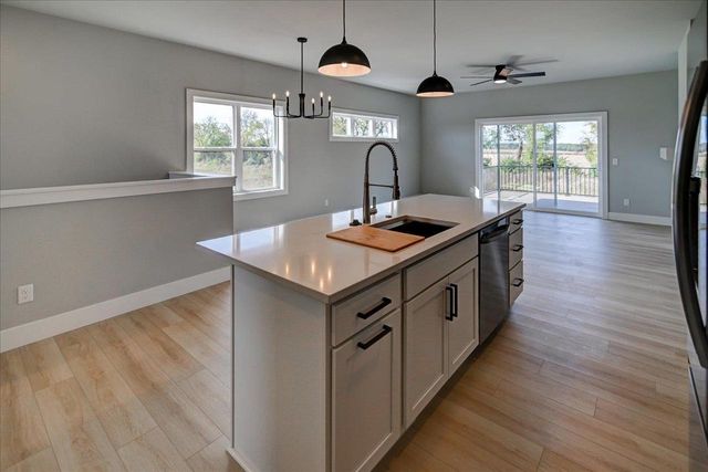 2901 Blue Grass Drive, Stoughton, WI 53589