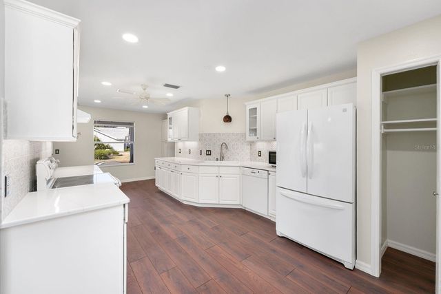 1601 CHAVEZ COURT, The Villages, FL 32159