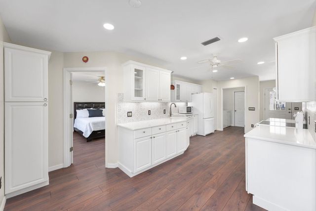 1601 CHAVEZ COURT, The Villages, FL 32159