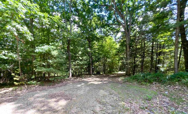 5 Partridge Path, Sandown, NH 03873