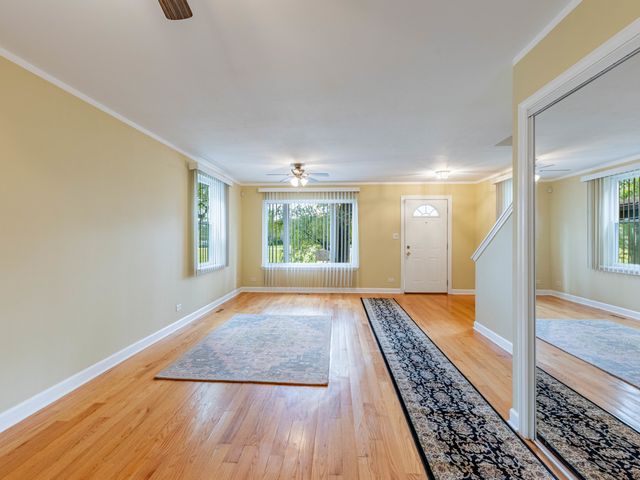 5242 W Ferdinand Street, Chicago, IL 60644