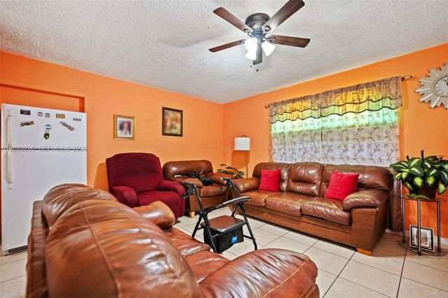 1792 SW 11th Street, Miami, FL 33135