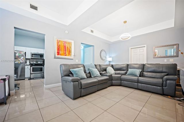 1792 SW 11th Street, Miami, FL 33135