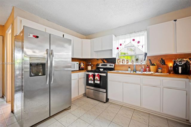 1792 SW 11th Street, Miami, FL 33135