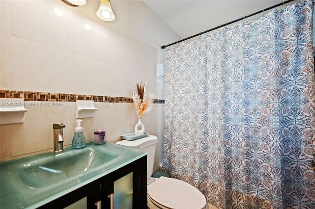1792 SW 11th Street, Miami, FL 33135
