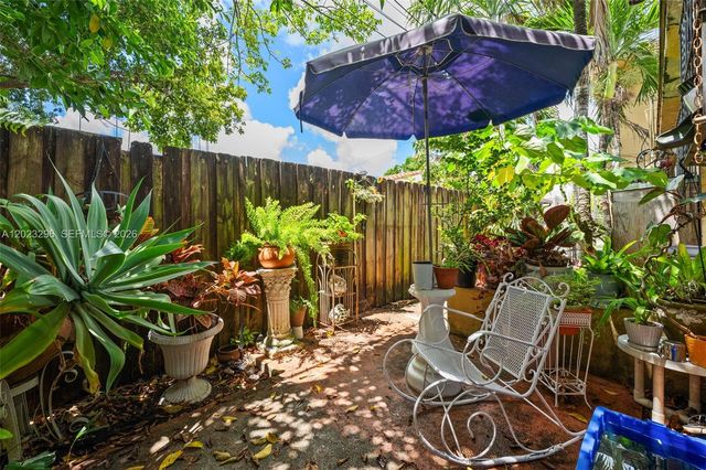 1792 SW 11th Street, Miami, FL 33135