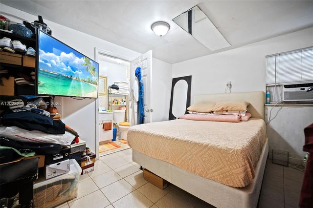 1792 SW 11th Street, Miami, FL 33135