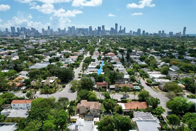 1792 SW 11th Street, Miami, FL 33135