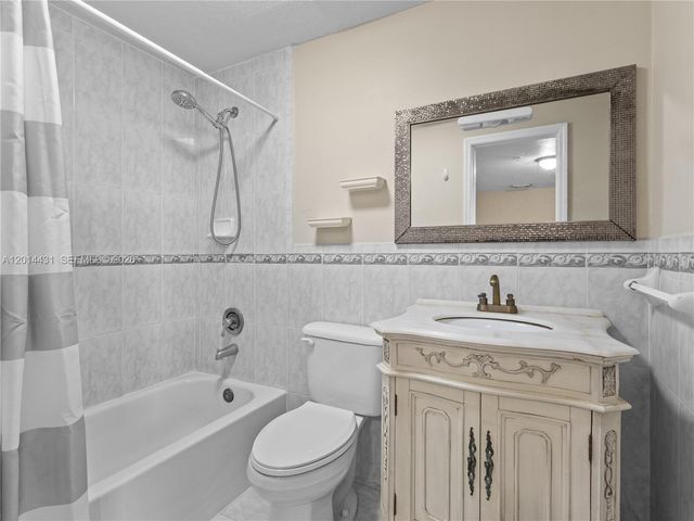 9 E 4th Street 102, Hialeah, FL 33010