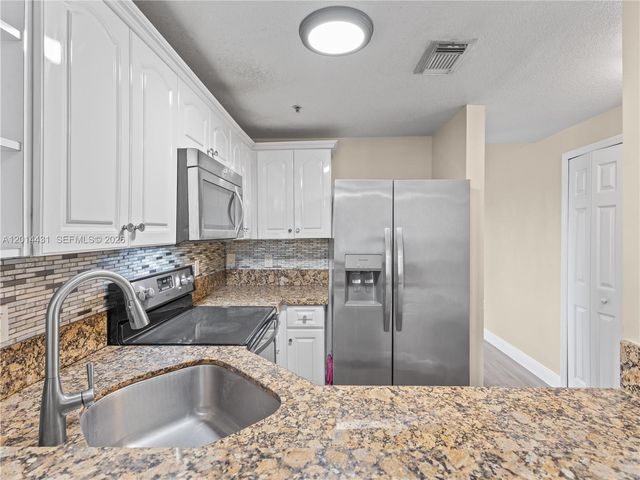 9 E 4th Street 102, Hialeah, FL 33010