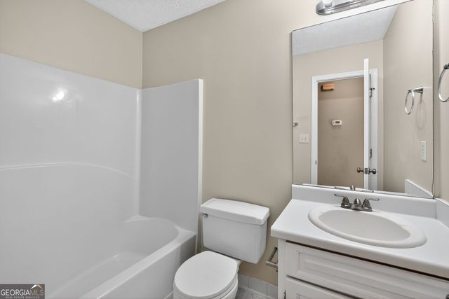 236 Hillandale Drive, Stockbridge, GA 30281