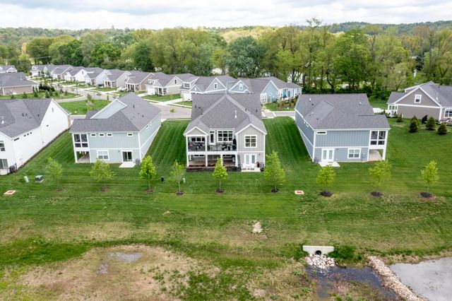 131 Glenshire Court, Granville, OH 43023