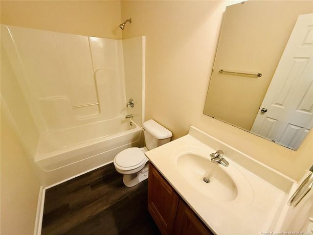 3332 Kenmont Lane C, Hope Mills, NC 28348