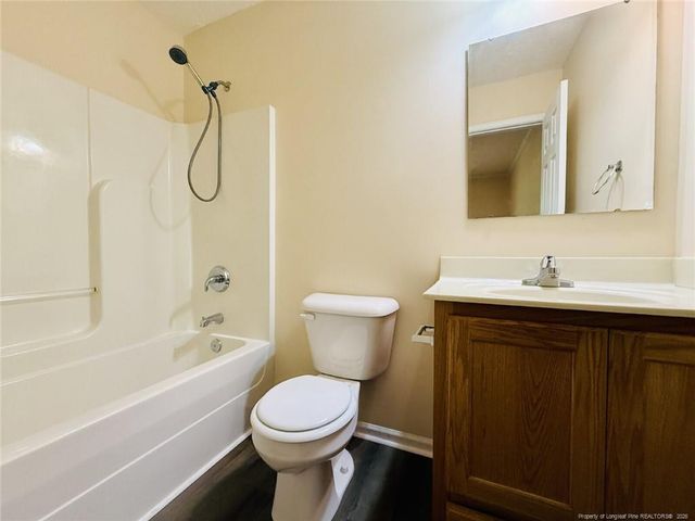 3332 Kenmont Lane C, Hope Mills, NC 28348