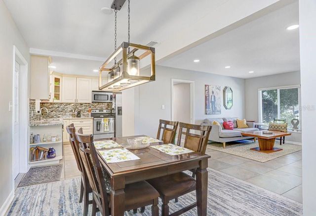 6703 N RIVER BOULEVARD, Tampa, FL 33604