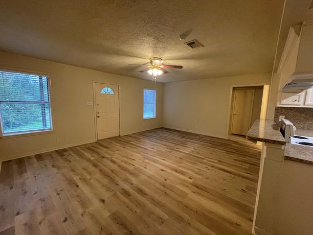 14745 Liberty Street, Montgomery, TX 77356