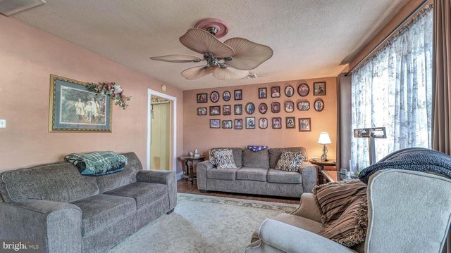 506 ADRIATIC AVE, Cape May, NJ 08204