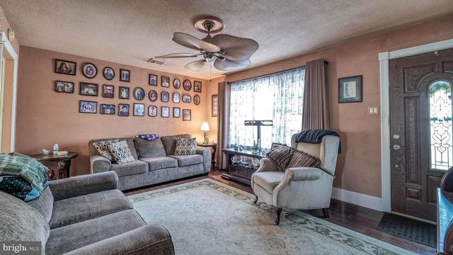 506 ADRIATIC AVE, Cape May, NJ 08204