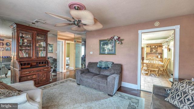 506 ADRIATIC AVE, Cape May, NJ 08204