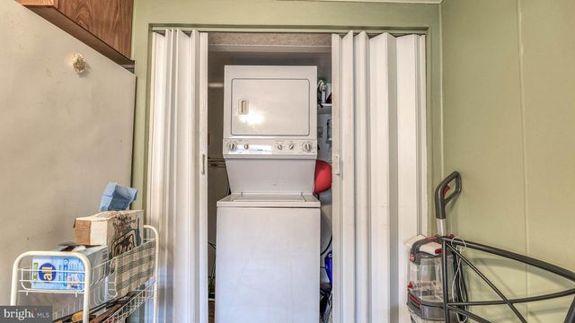 506 ADRIATIC AVE, Cape May, NJ 08204