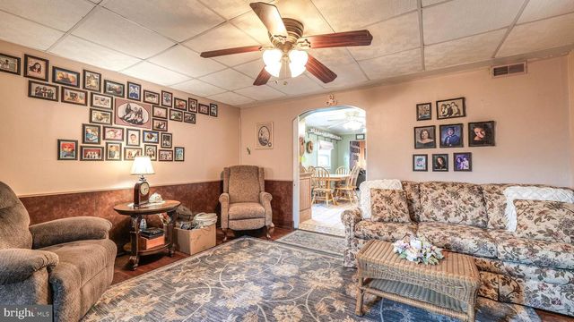 506 ADRIATIC AVE, Cape May, NJ 08204