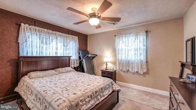 506 ADRIATIC AVE, Cape May, NJ 08204