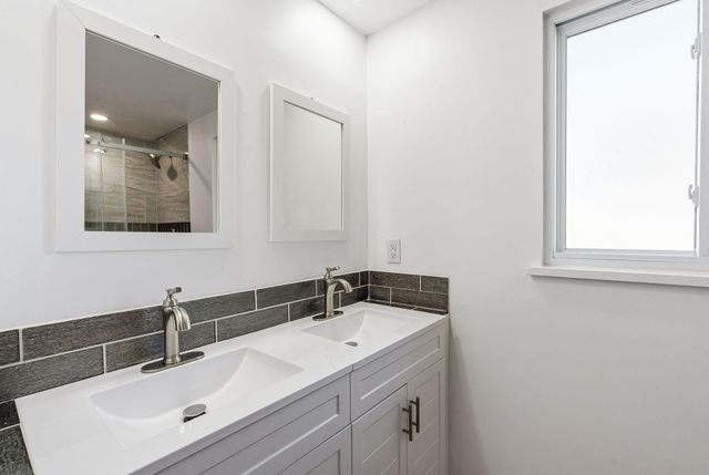 5111 Sunningdale Avenue Avenue NE, Albuquerque, NM 87110