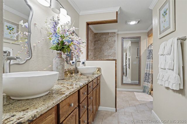 4012 S Narcissus Avenue, Broken Arrow, OK 74011