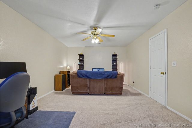 4012 S Narcissus Avenue, Broken Arrow, OK 74011
