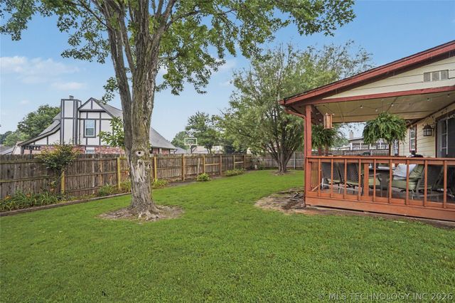 4012 S Narcissus Avenue, Broken Arrow, OK 74011