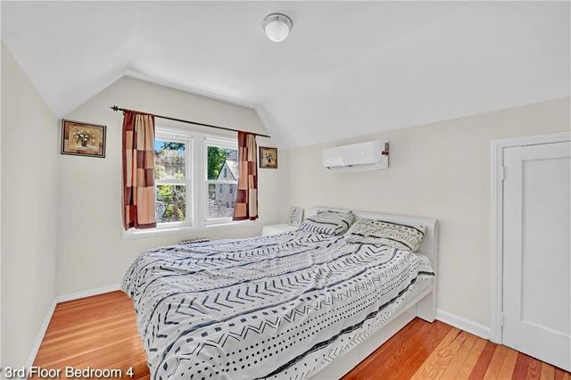 11116 76th Drive, New York City, NY 11375