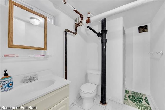 11116 76th Drive, New York City, NY 11375