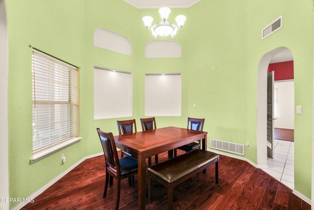 10863 Loma de Alma Drive Drive, El Paso, TX 79934