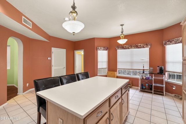 10863 Loma de Alma Drive Drive, El Paso, TX 79934