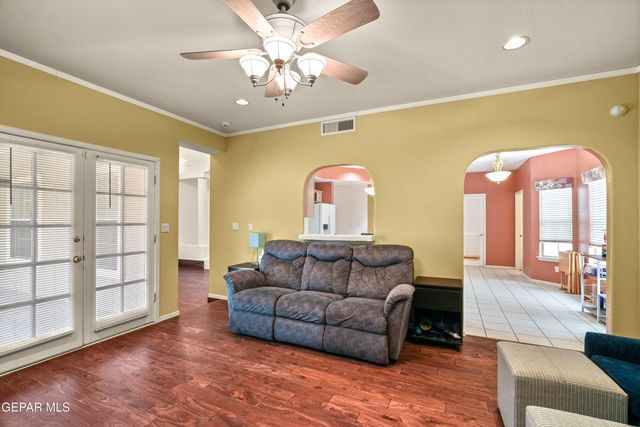 10863 Loma de Alma Drive Drive, El Paso, TX 79934