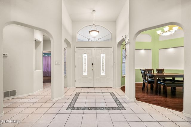 10863 Loma de Alma Drive Drive, El Paso, TX 79934