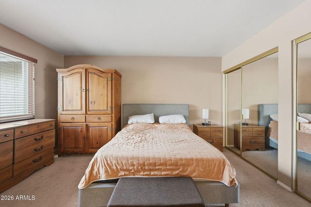 1382 N Tamarisk Drive, Chandler, AZ 85224