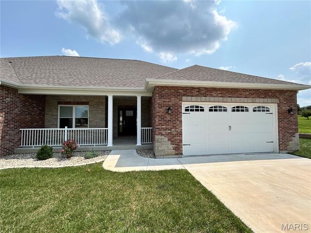 826 Destiny Drive, Villa Ridge, MO 63089