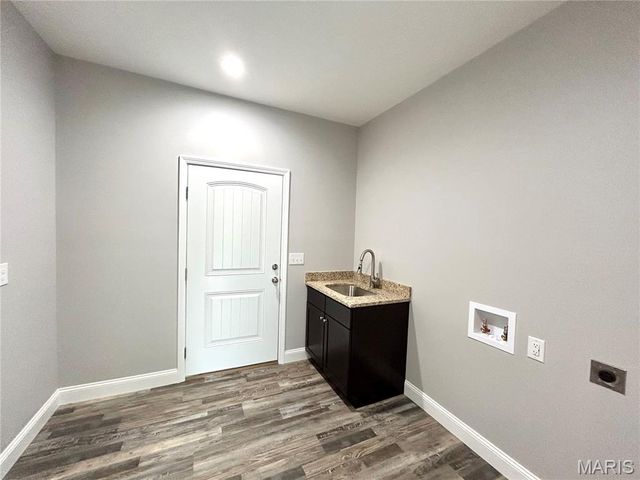826 Destiny Drive, Villa Ridge, MO 63089