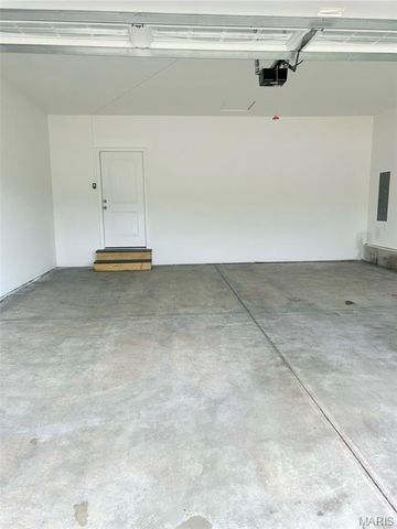 826 Destiny Drive, Villa Ridge, MO 63089