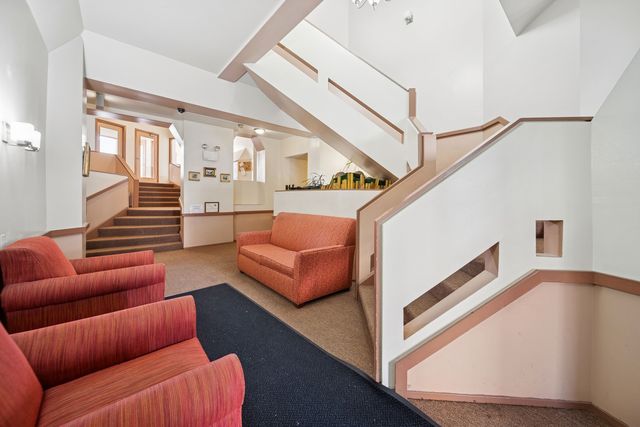 6337 Roosevelt Road 308, Berwyn, IL 60402