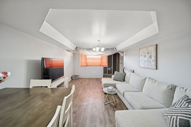 6337 Roosevelt Road 308, Berwyn, IL 60402