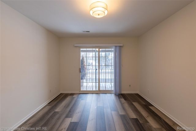 3645 Oakmonte Boulevard, Oakland Charter Township, MI 48306