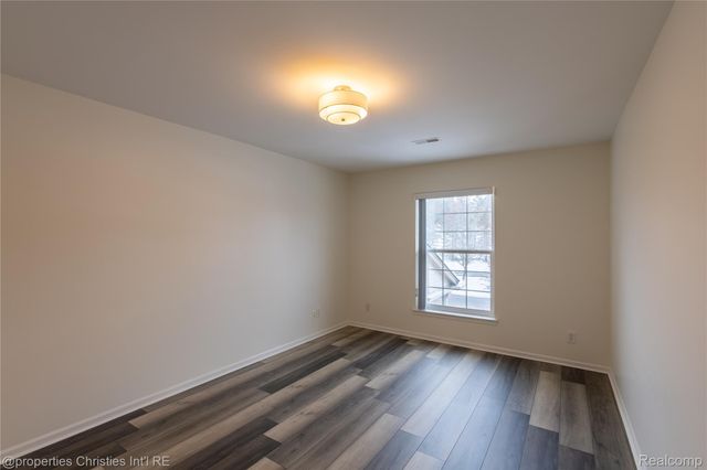 3645 Oakmonte Boulevard, Oakland Charter Township, MI 48306