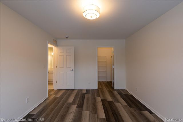 3645 Oakmonte Boulevard, Oakland Charter Township, MI 48306