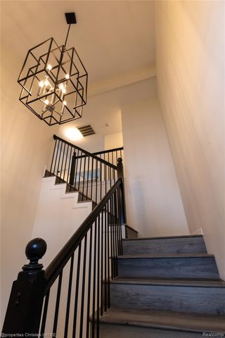 3645 Oakmonte Boulevard, Oakland Charter Township, MI 48306