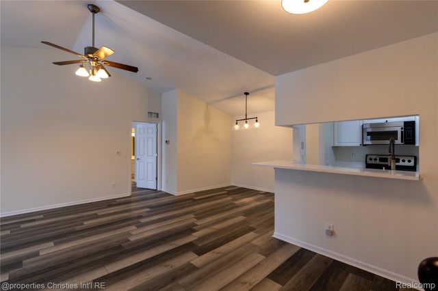 3645 Oakmonte Boulevard, Oakland Charter Township, MI 48306