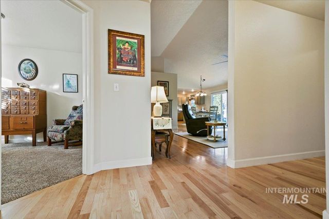 1890 N Bryson Rd, Boise, ID 83713