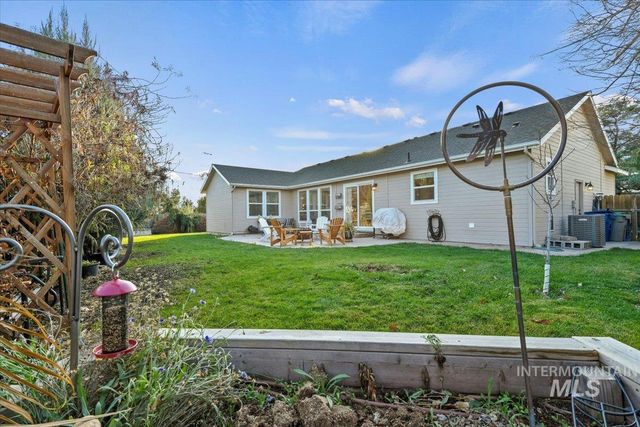 1890 N Bryson Rd, Boise, ID 83713